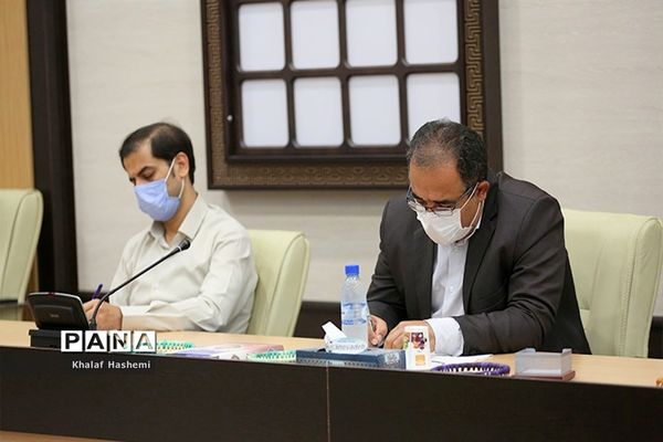 نشست ستاد مقابله با کرونا استان بوشهر