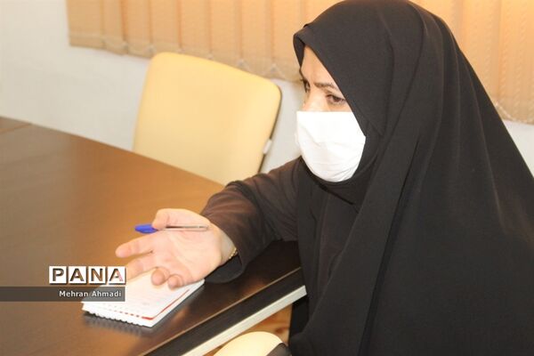جلسه هم اندیشی معاون پرورشی و فرهنگی اداره کل آموزش و پرورش استان بوشهر با مشاوران مرکز مشاوره و خدمات روان شناختی بوشهر