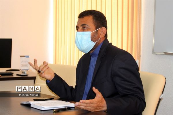 جلسه هم اندیشی معاون پرورشی و فرهنگی اداره کل آموزش و پرورش استان بوشهر با مشاوران مرکز مشاوره و خدمات روان شناختی بوشهر