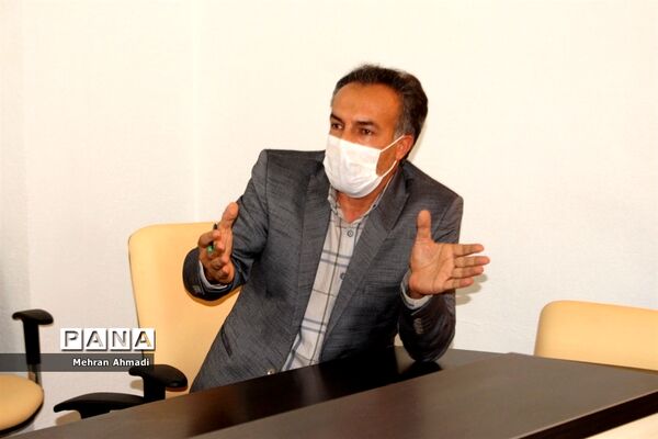 جلسه هم اندیشی معاون پرورشی و فرهنگی اداره کل آموزش و پرورش استان بوشهر با مشاوران مرکز مشاوره و خدمات روان شناختی بوشهر
