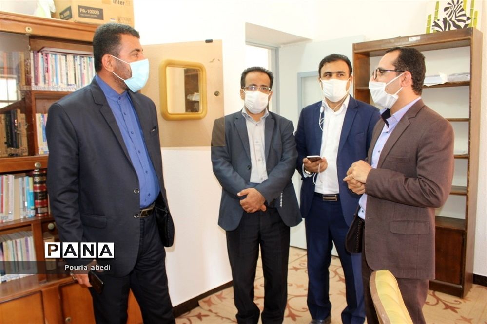 بازدید معاون پرورشی‌ و فرهنگی اداره‌کل آموزش و پرورش استان بوشهر از مرکز مشاوره خدمات روانشناختی دانش‌آموزان
