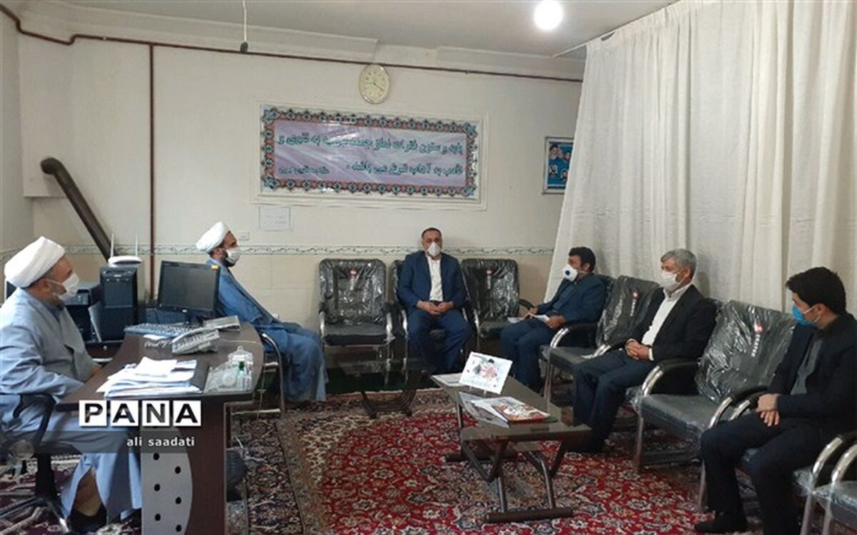 اولویت ما در دستگاه تعلیم و تربیت،  توجه به محرومین و برقراری عدالت آموزشی است