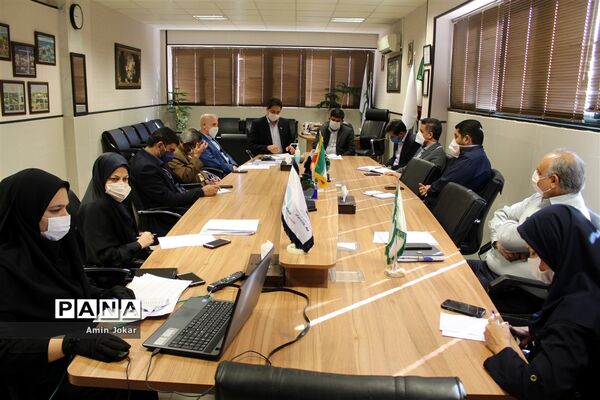 جلسه ستاد برگزاری دهمین دوره انتخابات مجلس دانش آموزی استان فارس