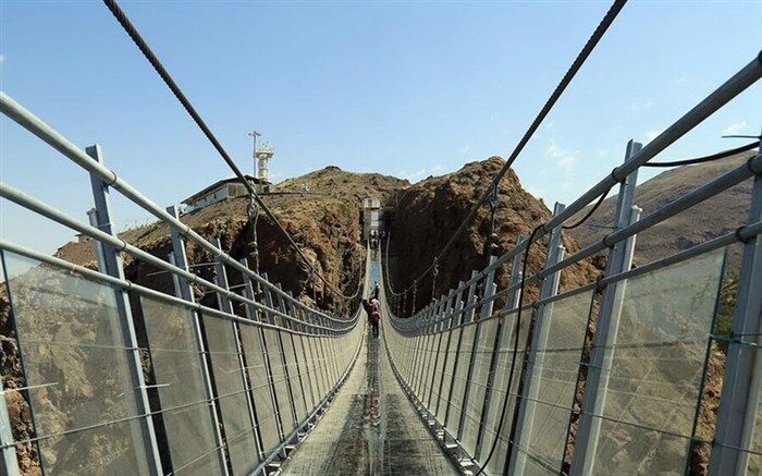 تخصیص اعتبار ویژه برای ساماندهی راه دسترسی به  پل معلق تمام شیشه ‌ای  هیر