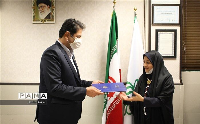معاون فعالیت‌های دانش‌آموزی سازمان دانش‌آموزی فارس معارفه شد
