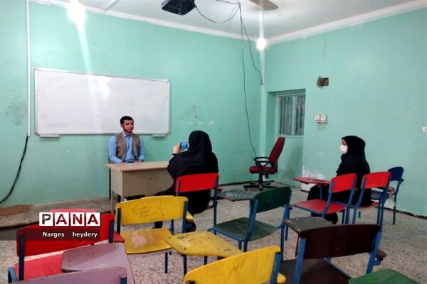 بررسی و تایید صلاحیت کاندیدهای دهمین دوره مجلس دانش آموزی در امیدیه