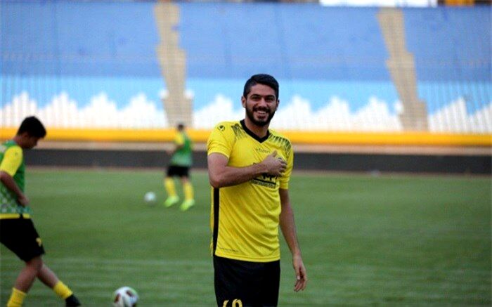 مدافع سپاهان از  حضور در فعالیت‌های فوتبالی تعلیق شد