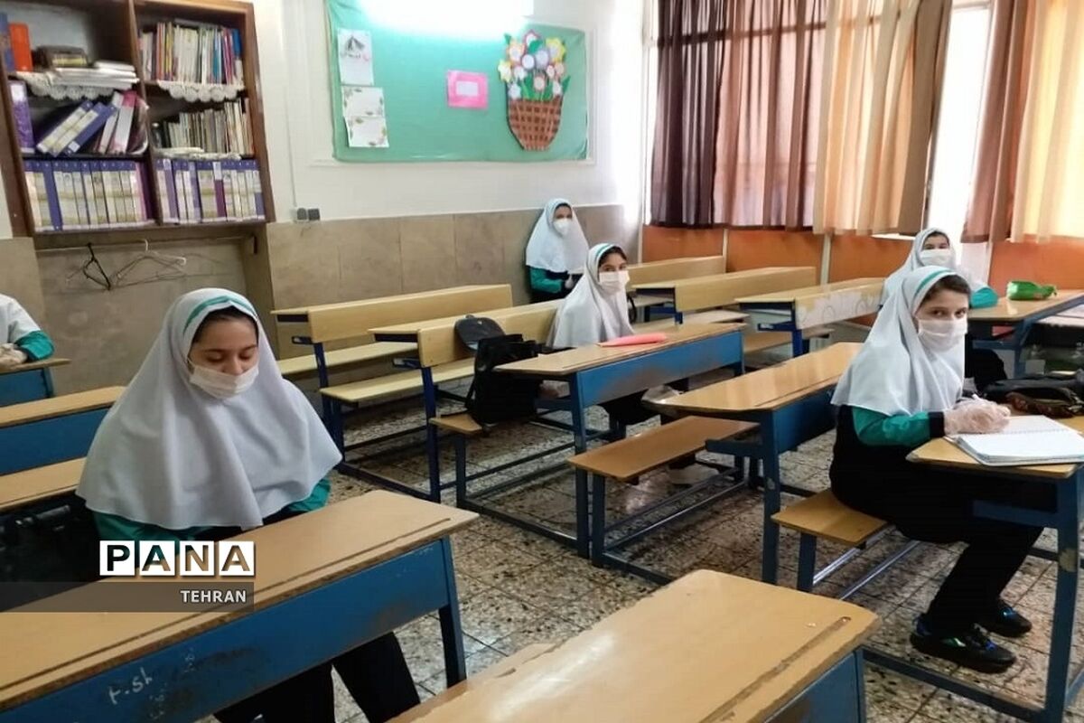 بهترین زمان آغاز آموزش زبان انگلیسی و آلمانی به دانش‌آموزان از چه پایه‌ای  است؟