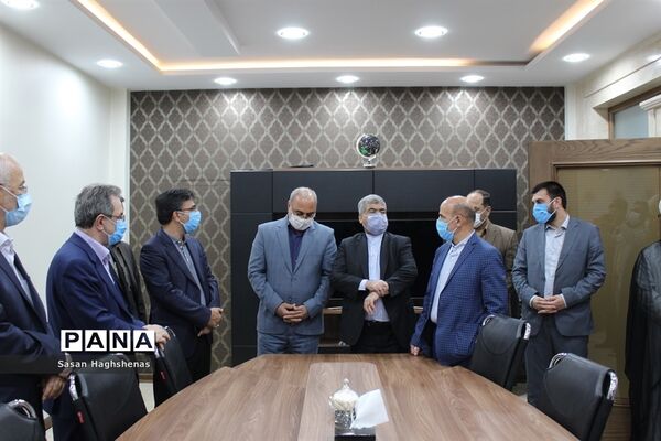 بازدیداستاندار تهران و نمایندگان مجلس شورای اسلامی از مراکز تولیدی و شهرک های  صنعتی اسلامشهر