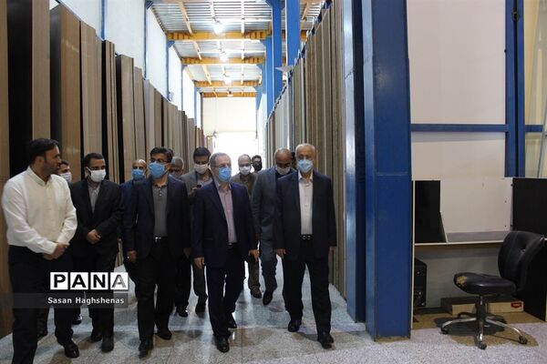 بازدیداستاندار تهران و نمایندگان مجلس شورای اسلامی از مراکز تولیدی و شهرک های  صنعتی اسلامشهر