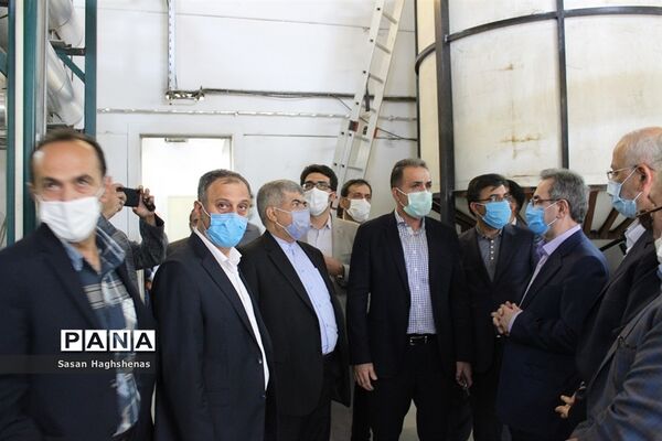 بازدیداستاندار تهران و نمایندگان مجلس شورای اسلامی از مراکز تولیدی و شهرک های  صنعتی اسلامشهر