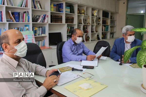 نشست هم‌اندیشی برنامه‌های غدیر اداره‌کل آموزش و پرورش استان بوشهر