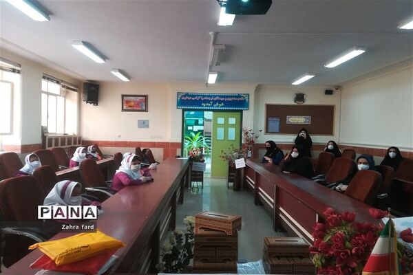 آیین قدردانی از مقام آوران جشنواره مجازی شهرستان نی ریز