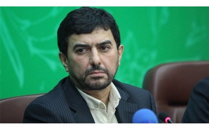 مدرس‌خیابانی:اجازه ورود کالاهای با مشابه داخلی را نمی‌دهیم