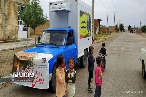 توزیع ٨٠٠ بسته پروتئینی در راستای اجرای طرح رزمایش کمک‌های مومنانه