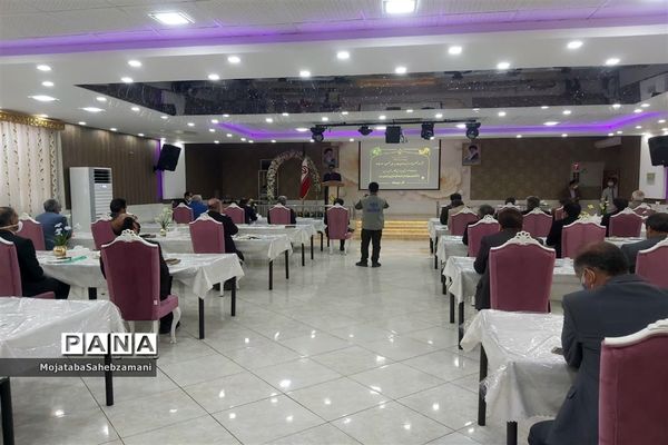 جلسه تخصصی آموزش در فضای مجازی قطب شهید مدرس