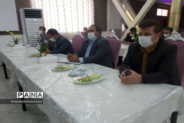 جلسه تخصصی آموزش در فضای مجازی قطب شهید مدرس