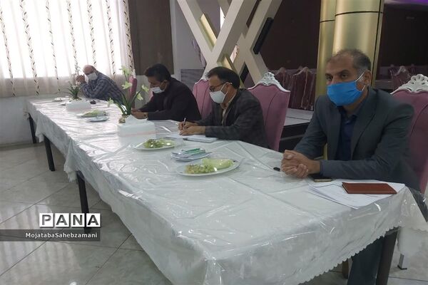 جلسه تخصصی آموزش در فضای مجازی قطب شهید مدرس