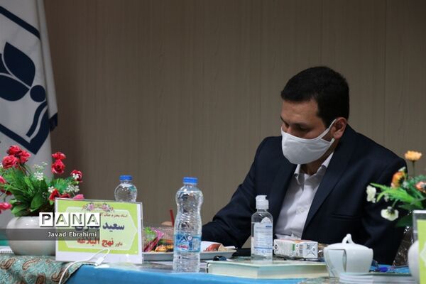روز دوم مسابقات مجازی قرآن عترت و نماز دانش‌آموزان کشور در مشهد