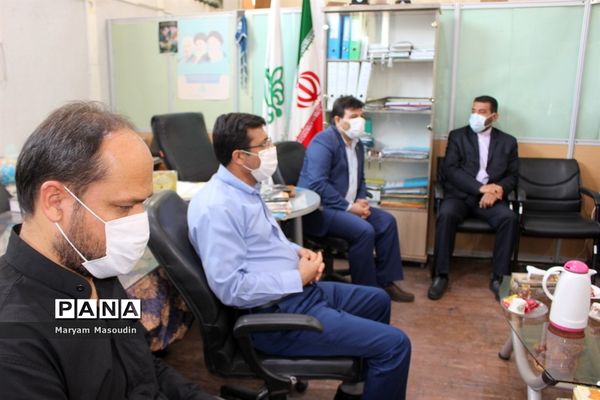 بازدید معاون پرورشی استان بوشهر از سازمان دانش آموزی  و خبرگزاری پانا  استان