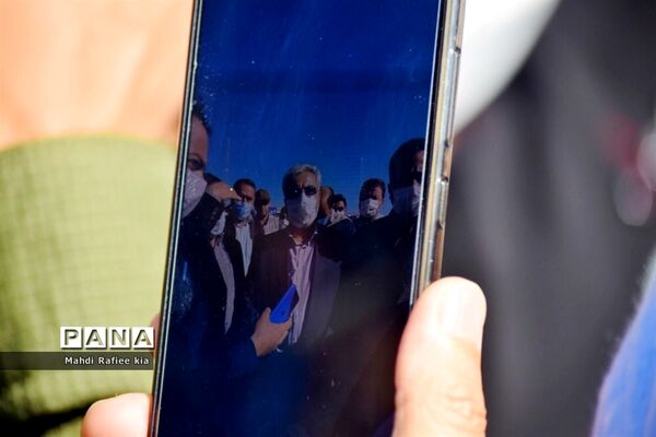بازدید فرماندار و شهردار کلانشهر تبریز از پروژه مرکز دفن بهداشتى پسماند تبریز