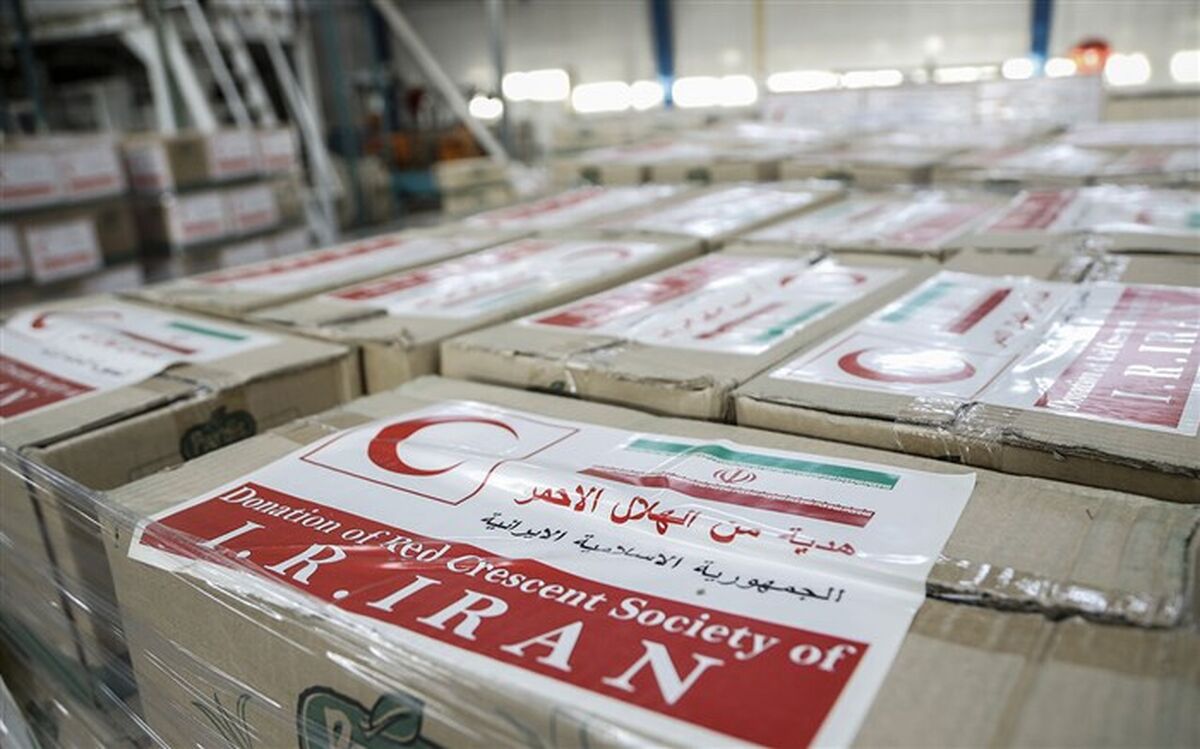 نخستین محموله غذایی و بهداشتی جمعیت هلال‌احمر ایران به بیروت رسید