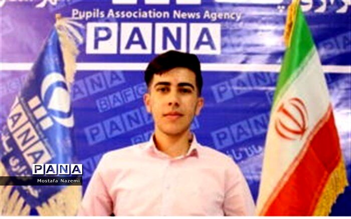 هنرمندان قلم و آگاهی، روزتان گرامی باد