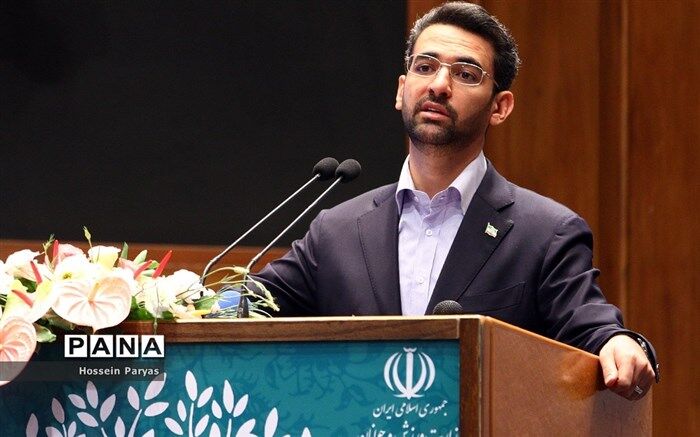 وزیر ارتباطات: صرفا از سایت اپراتور‌ها بسته‌های اینترنتی را بخرید