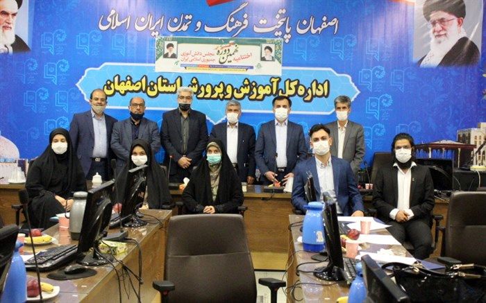 اختتامیۀ نهمین  دوره مجلس دانش آموزی برگزار شد