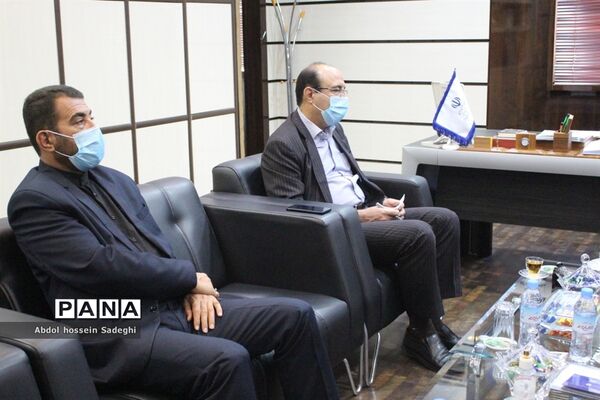 نشست قائم مقام دبیرکل اتحادیه انجمن‌های اسلامی دانش‌آموزان کشور با مدیرکل آموزش و پرورش استان بوشهر