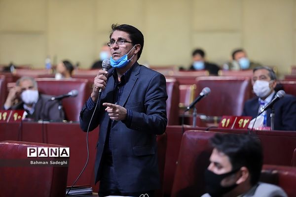 جلسه شورای عالی استان ها