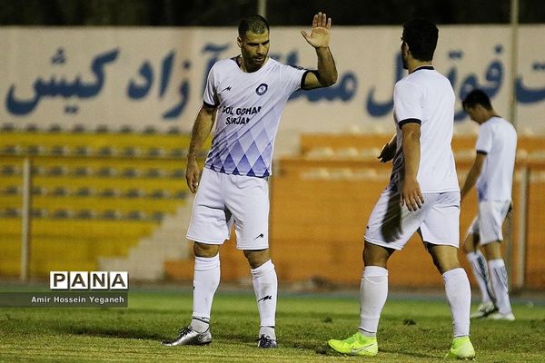 دیدار دوستانه گل گهر سیرجان و متنخب کیش