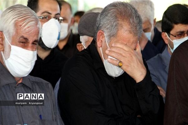 آیین تشییع و خاکسپاری پیکر مطهر شهید روزعلی ایزدیان با حضور جمع کثیری از مردم مسجدسلیمان