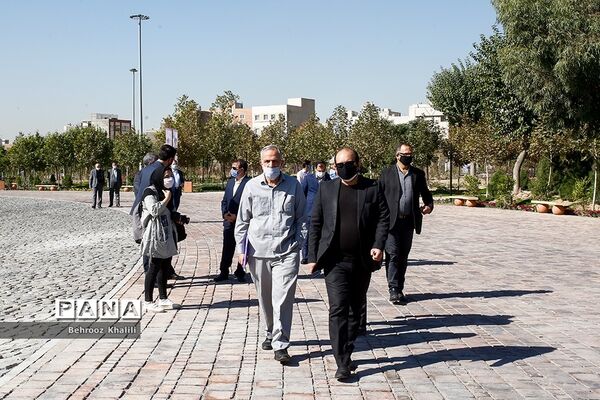 آیین افتتاحیه  و بهره برداری بوستان زندگی