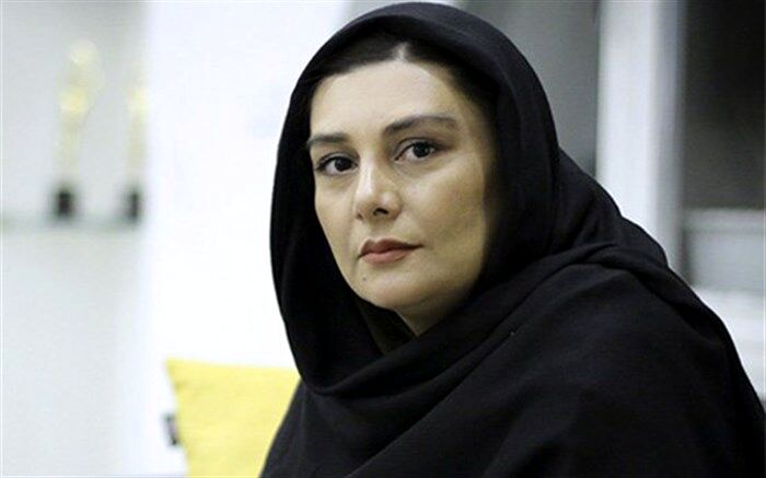 اکران آنلاین فیلمی با بازی هنگامه قاضیانی و غزل شاکری