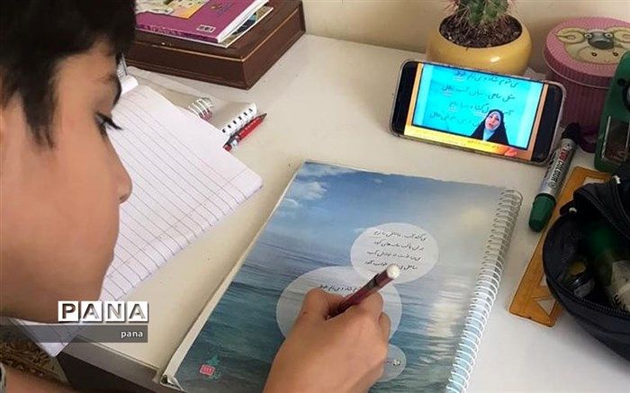 مزایا و معایب آموزش مجازی برای دانش آموزان