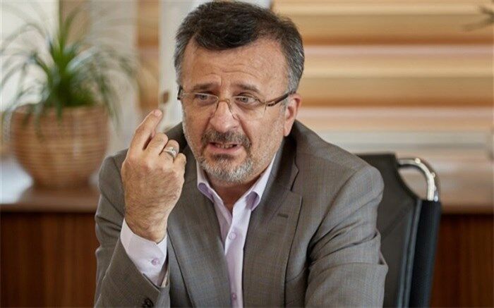 داورزنی:  موفقیت‌های والیبال مرهون زحمات مربیانی ناشناس است