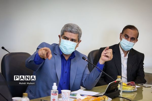 امضای تفاهم نامه انستیتو تحقیقات تغذیه ای و صنایع غذایی کشور