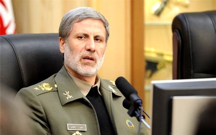 وزیر دفاع: وارد بازی و توطئه شیطانی آمریکا نخواهیم شد