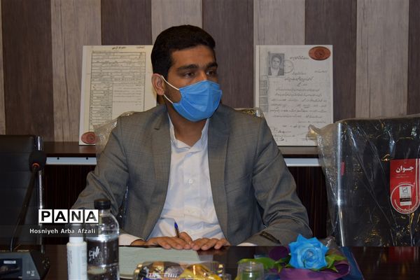 سفر مدیر سازمان دانش آموزی استان به قطب سیستان