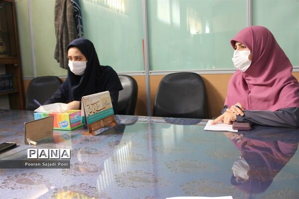 جلسه هم‌اندیشی کارشناسان سازمان دانش آموزی استان بوشهر
