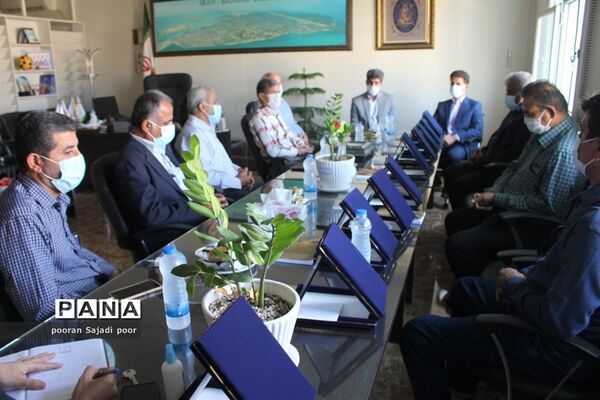 تجلیل از پیشکسوتان ورزش دانش آموزی استان بوشهر