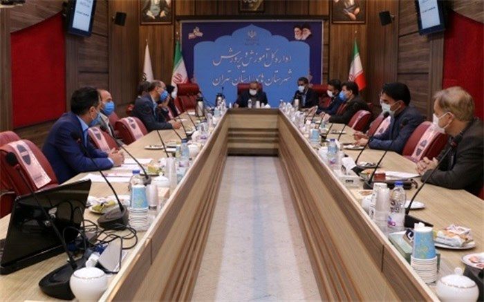 نهمین جلسه شورای نطارت بر مدارس و مراکز غیردولتی شهرستان‌های استان تهران