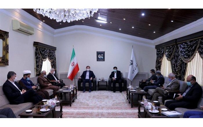 جلسات مشترک با نمایندگان مردم در مجلس، به طور مستمر برگزار می‌شود