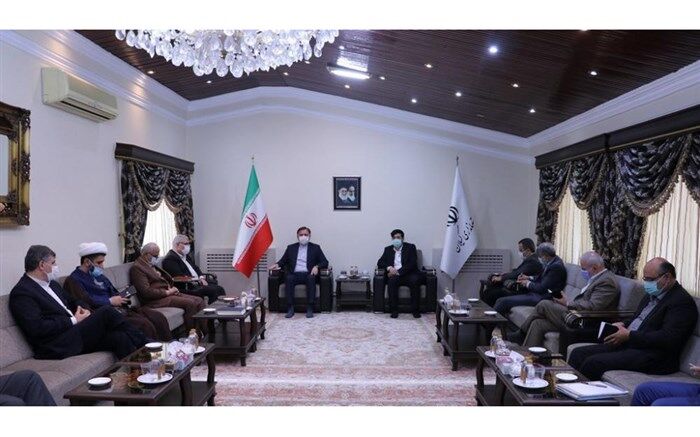 جلسات مشترک با نمایندگان مردم در مجلس، به طور مستمر برگزار می‌شود