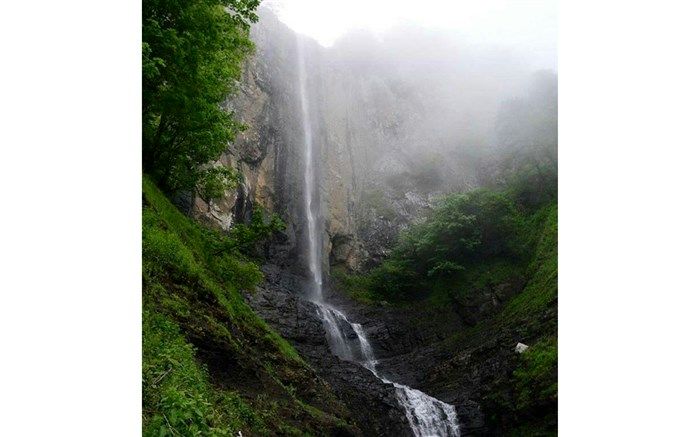 اختصاص ۶۰۰ میلیون تومان برای احداث پیاده راه آبشار لاتون و استیل عباس‌آباد