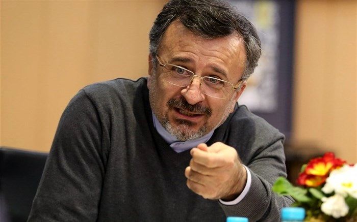 داورزنی: شرایط کشور به لحاظ شیوع کرونا، جنگی است