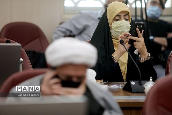 نشست تخصصی وحدت اسلامی ، رمز اقتدار و راه غلبه بر استکبار جهانی