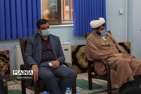 آیین تجلیل از نخبگان قرآنی دانش‌آموزی