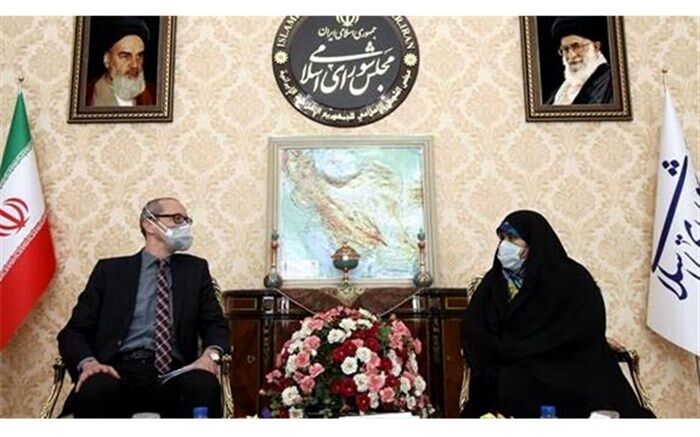 رئیس فراکسیون زنان مجلس: تحریم‌های ظالمانه آمریکا با شکست مواجه می‌شود